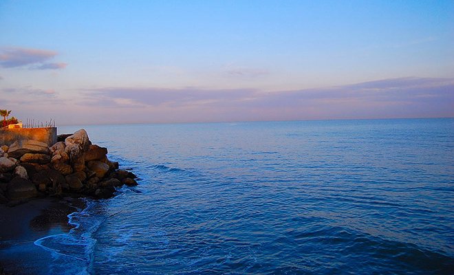 Kаспийское море — озеро, самое большое в мире