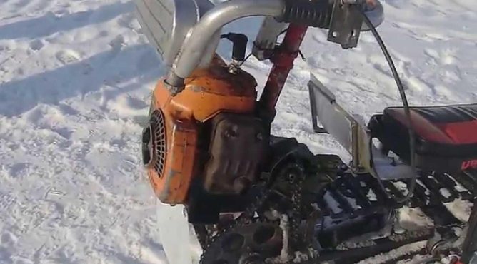 Снегоход из бензопилы Урал
