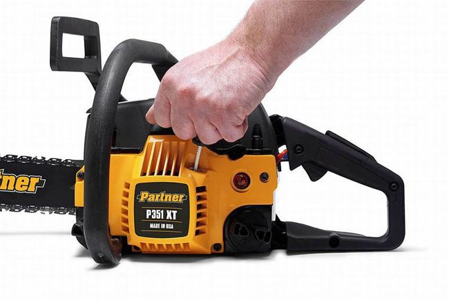 запуск бензопилы Partner 351 XT
